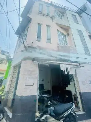 100tr/m2 - không lộ giới - căn góc 2 mặt hẻm Q.1