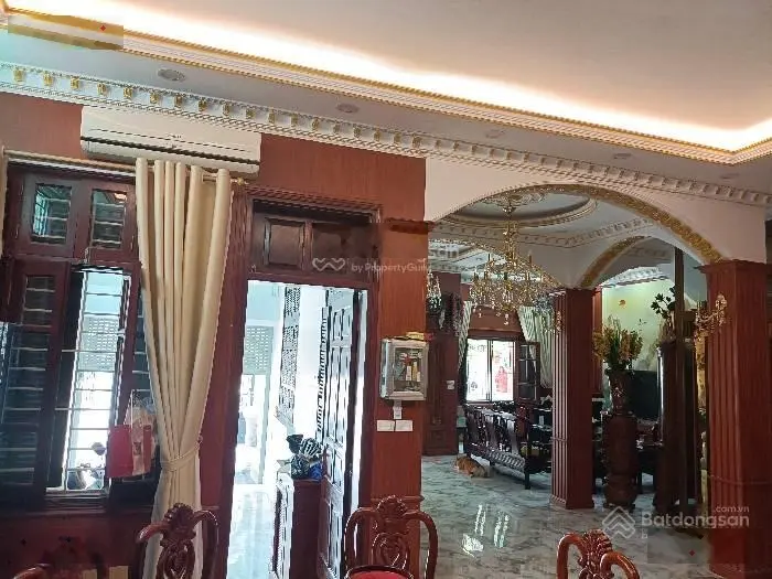 Bán BIỆT THỰ LÔ GÓC CẦU GIẤY (BTL Bộ đội Biên Phòng)