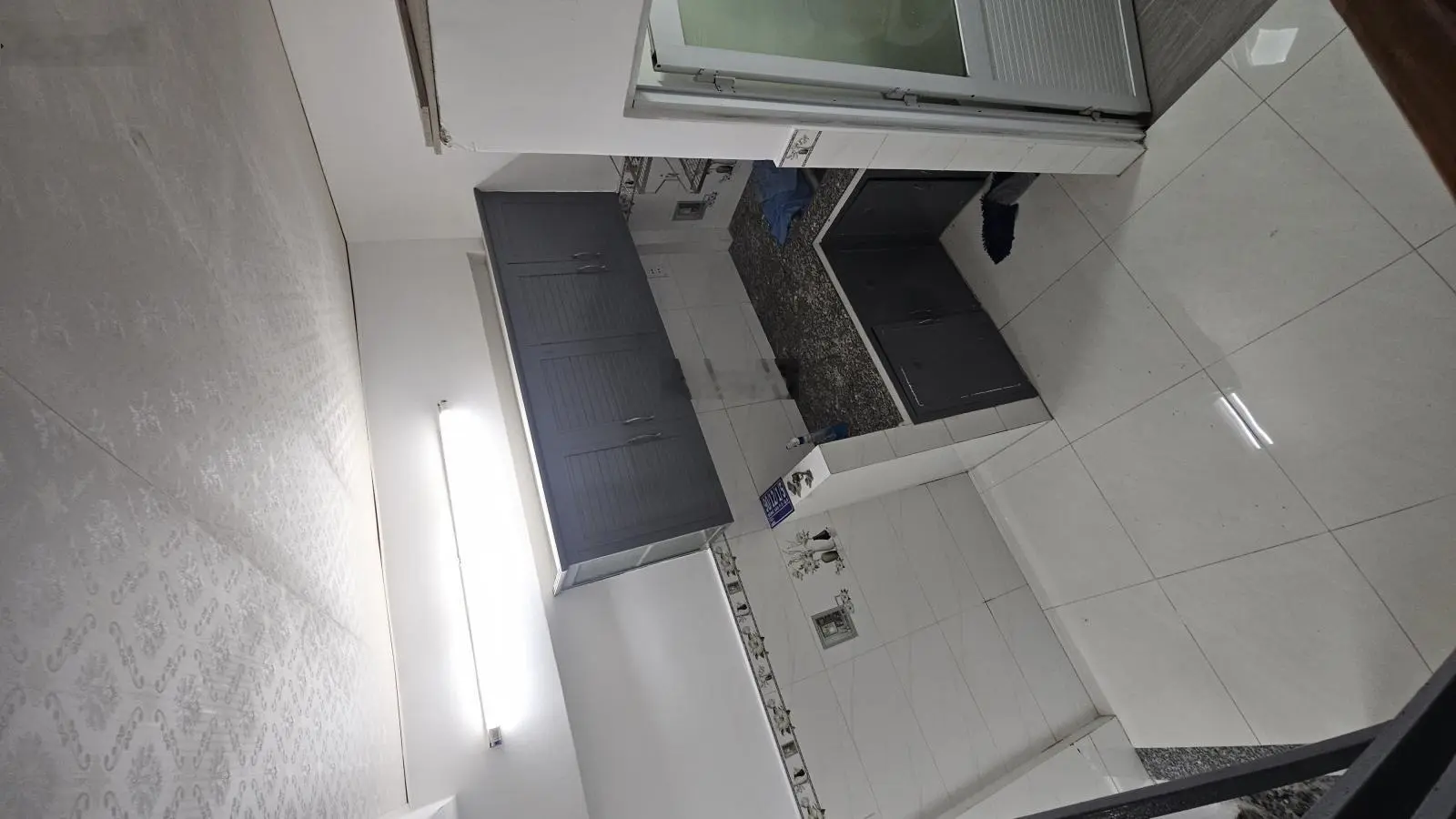Bán gấp nhà hẻm ba gác Bông Sao p.5 Q.8 hẻm thông thoáng