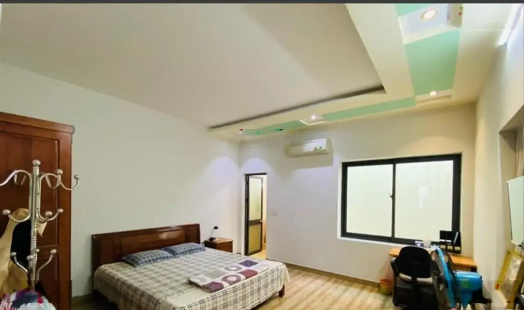 Bán nhà 3 tầng 100m2 ngang 5m ngõ to 15m đường Trung Lực giá hợp lý. Liên hệ 0936 577