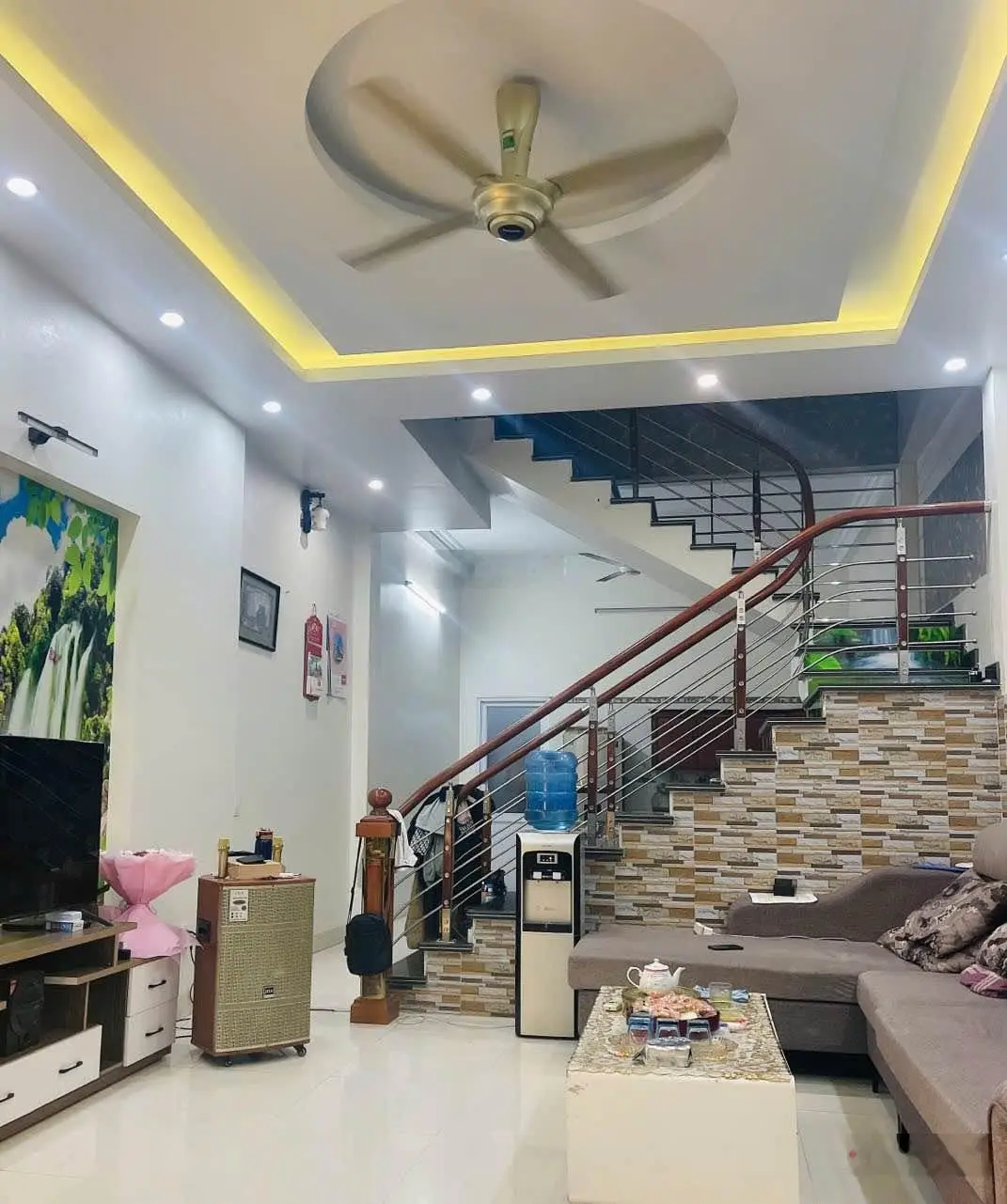 Bán nhà Đội Cấn Ba Đình 55m2 - 5 tầng, MT 5m ngõ thông, kinh doanh, ô tô đỗ, cách 2 nhà ra phố