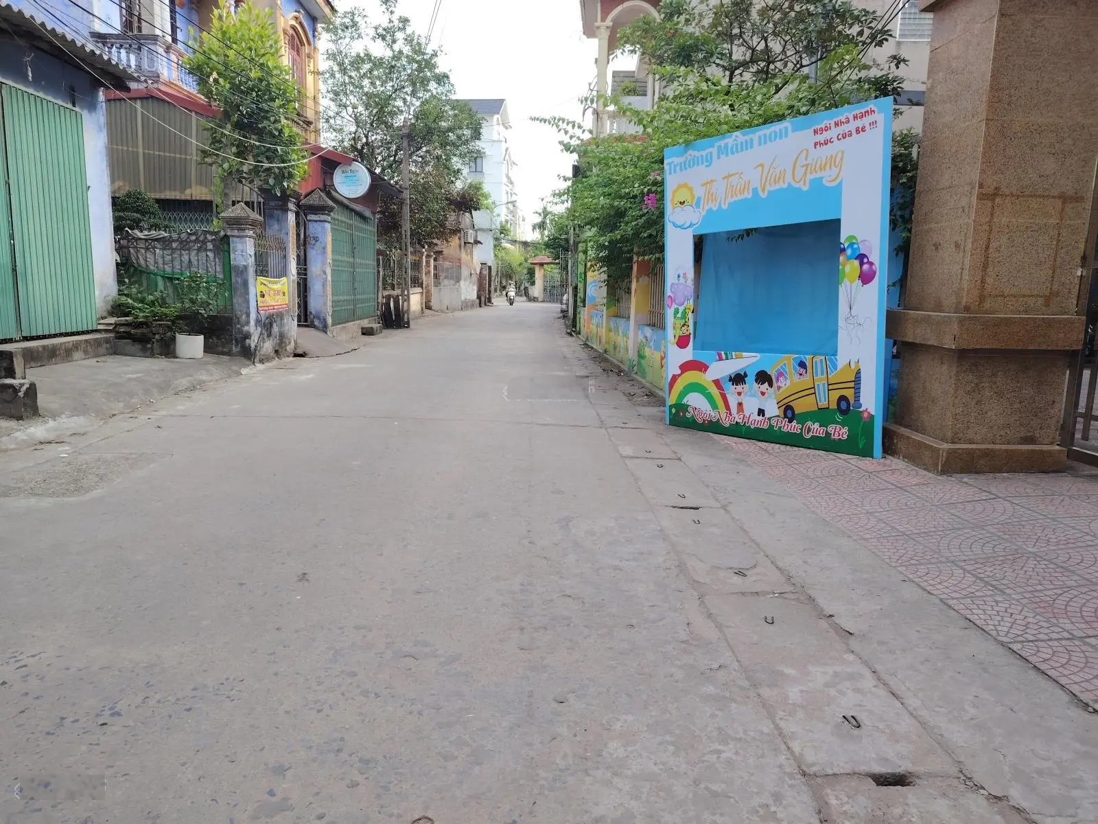 Đan Nhiễm - Đỗ Tông - Văn Giang, ô tô DT 90 m2, MT 8m, chỉ nhỉnh 3 tỷ