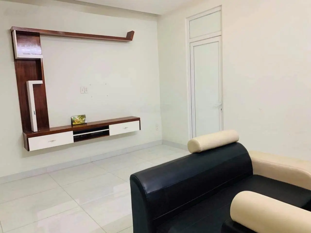 Bán nhà 3 tầng MT 10m5 Lương Định Của gần Thăng Long giá rẻ