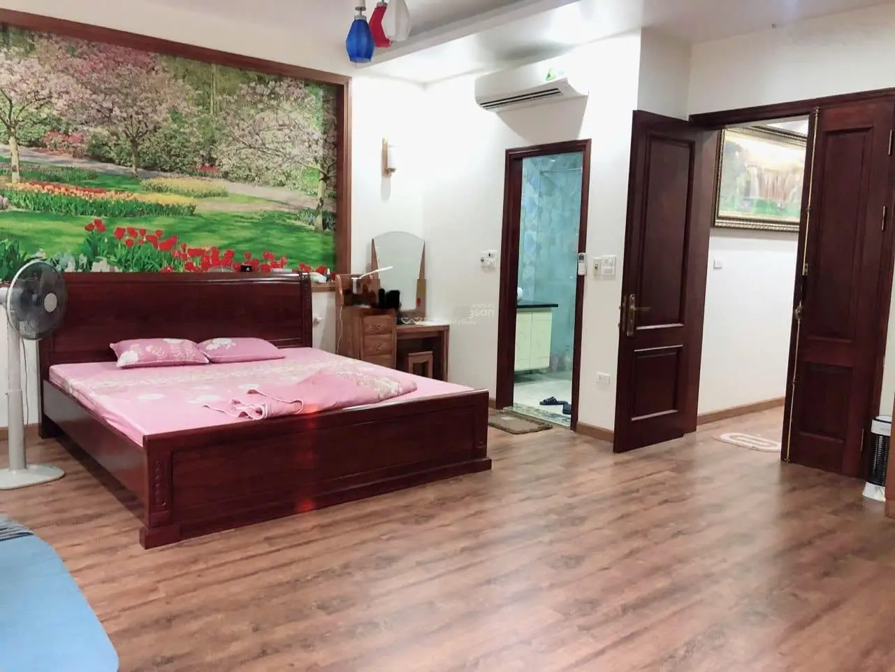 Bán biệt thự Văn Phú - Hà Đông, siêu đẹp, 200m2, mặt tiền 10m, ở sướng, hơn 30 tỷ