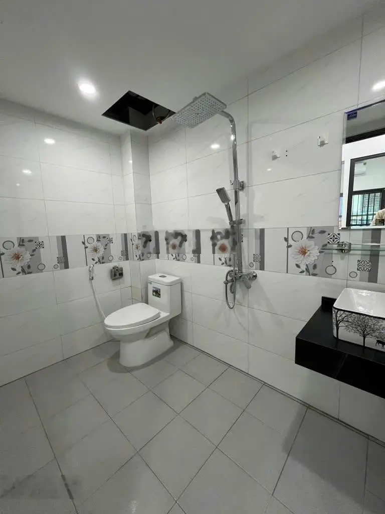 Nhà vĩnh hưng 2 tầng - oto đỗ cửa - kinh doanh được - full nội thất - chỉ 3.1 tỷ