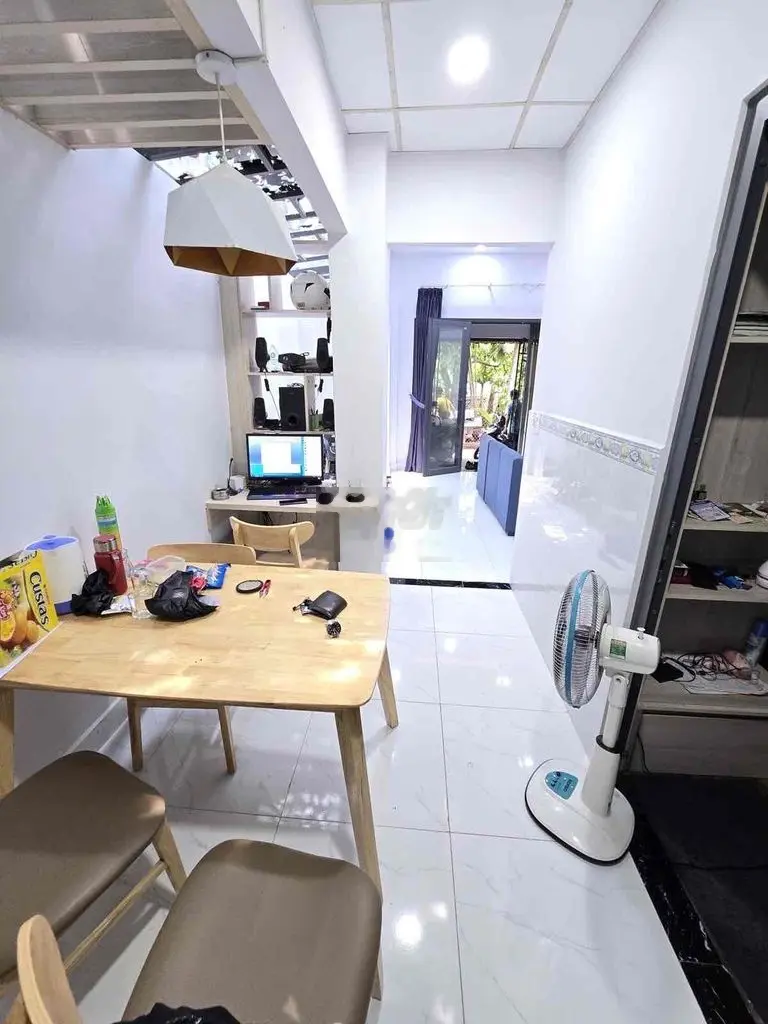 NHÀ BÁN HIỆP BÌNH PHƯỚC THỦ ĐỨC DT:73M2 GIÁ 3TỶ HƠN