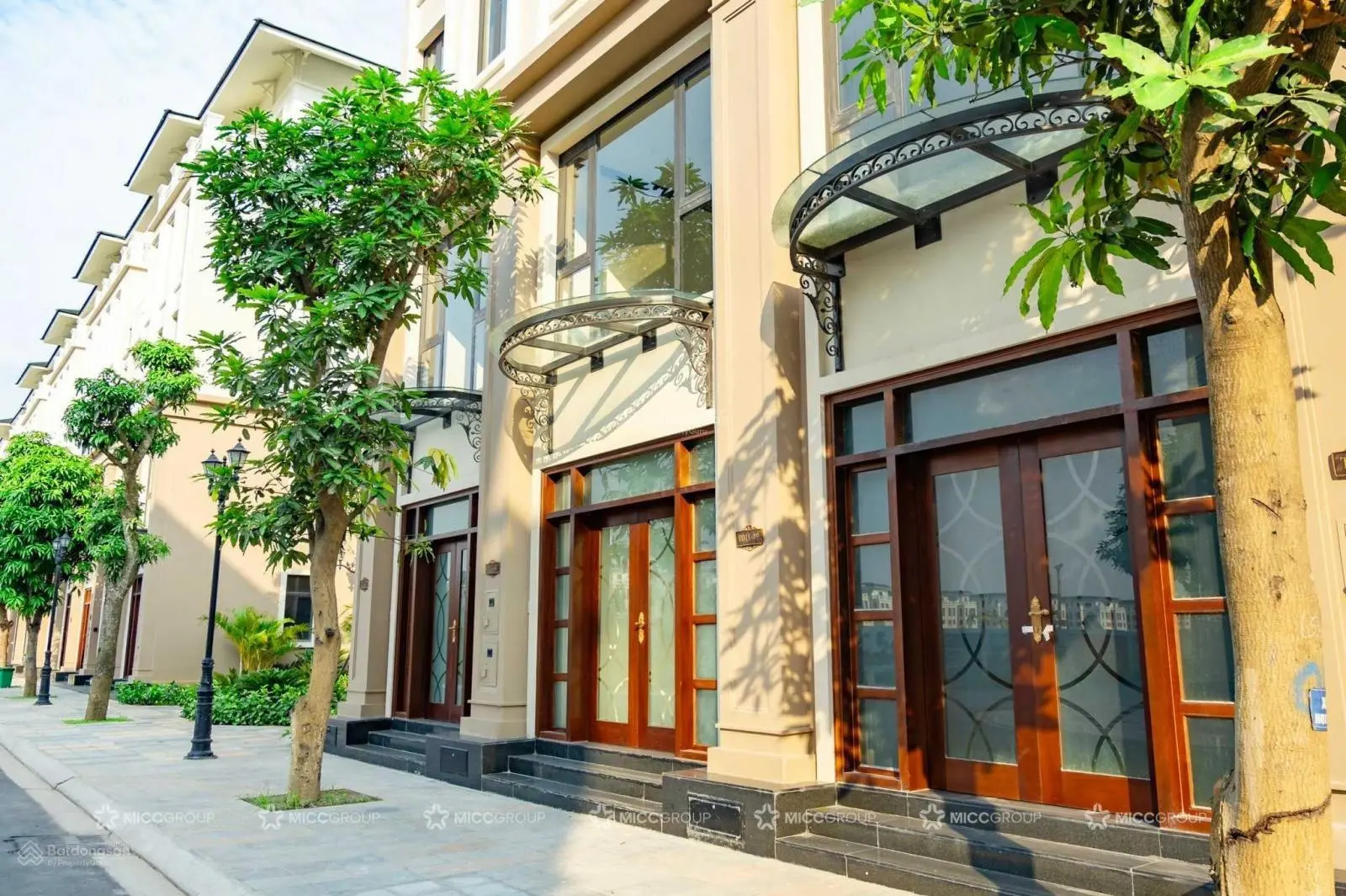 Bán căn liền kề phân khu Thời Đại 60m2 vị trí đẹp, giá tốt nhất thị trường