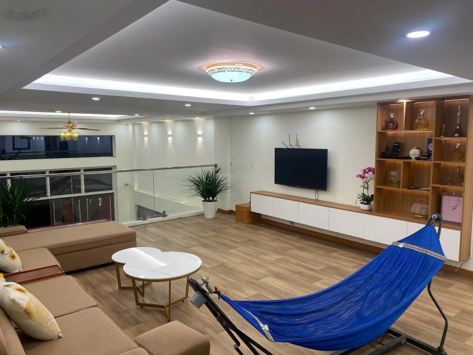 Nhà 5 tầng, khu đấu giá lai xá, 75m2, gần trường đại học thành đô, cách đường 32 chưa tới 1km