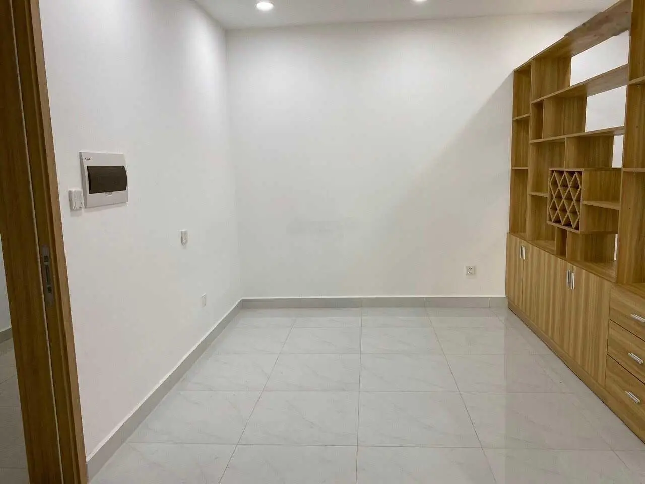 Bán gấp căn The Eastgate làng Đại Học Quốc Gia TP HCM, sổ sẵn công chứng ngay, trả góp LS thấp