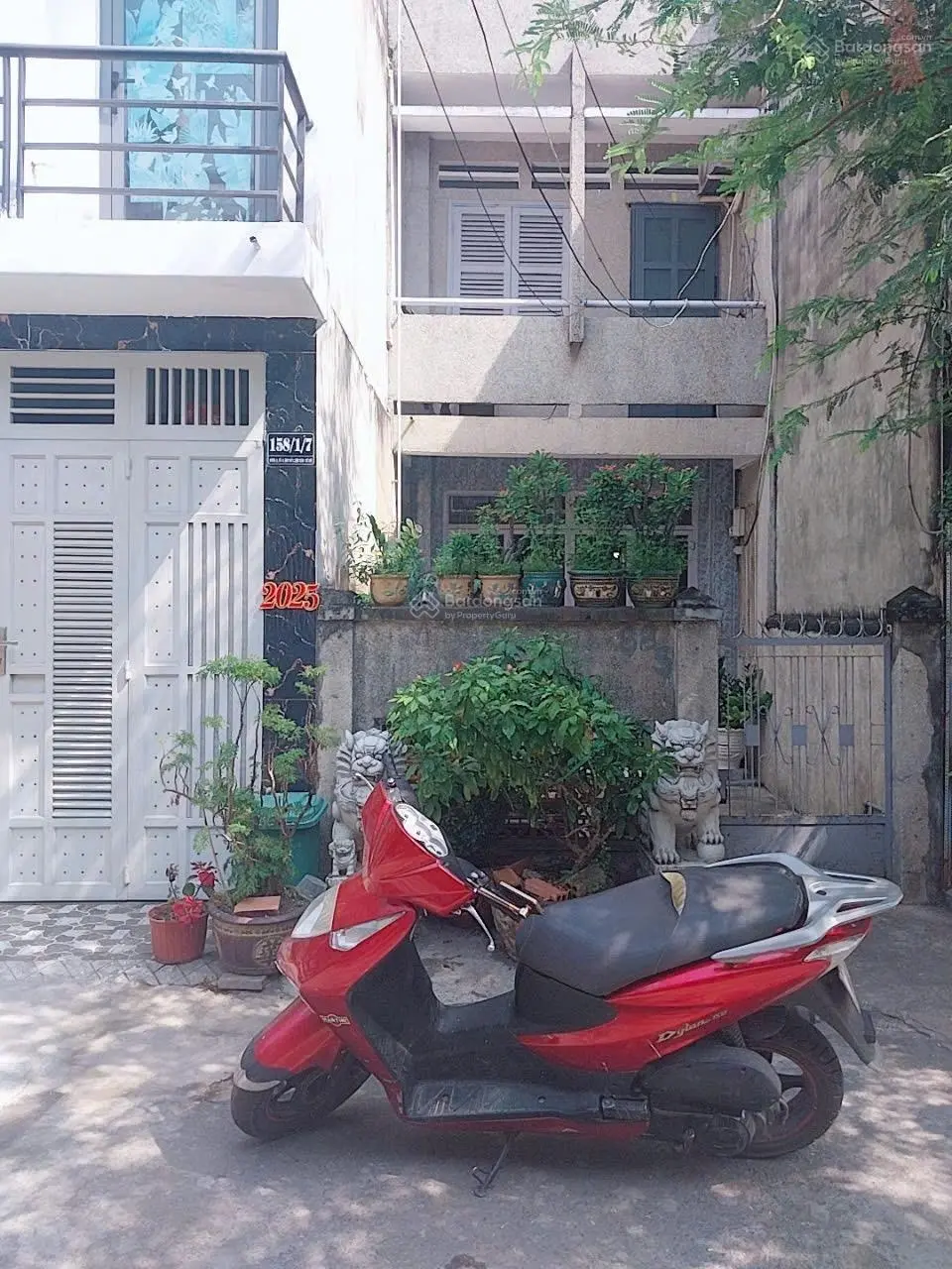 Bán nhà HXH linh xuân thủ đức. Giá tốt nhất khu vực. Công năng đầy đủ. Sổ hoàn công chuẩn