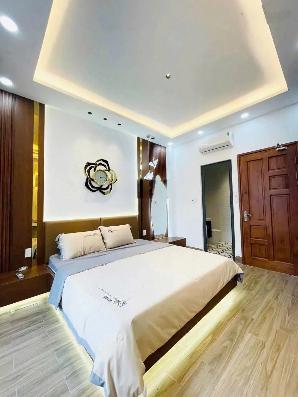 Hot ! Bán gấp nhà riêng đường Trần Tuấn Khải, p5, q5 | Giá 1tỷ950 | 54m2 | Gần chợ Hoà Bình
