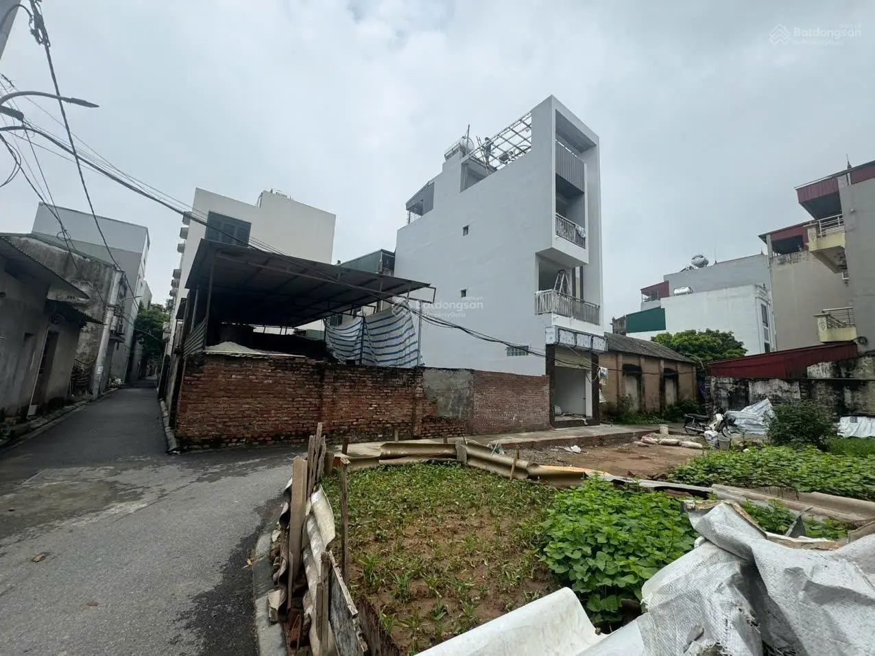 Bán 50m2 đất thôn Du Nội - Mai Lâm - Đông Anh. Ngõ thông, cách 50m ra hồ điều hòa