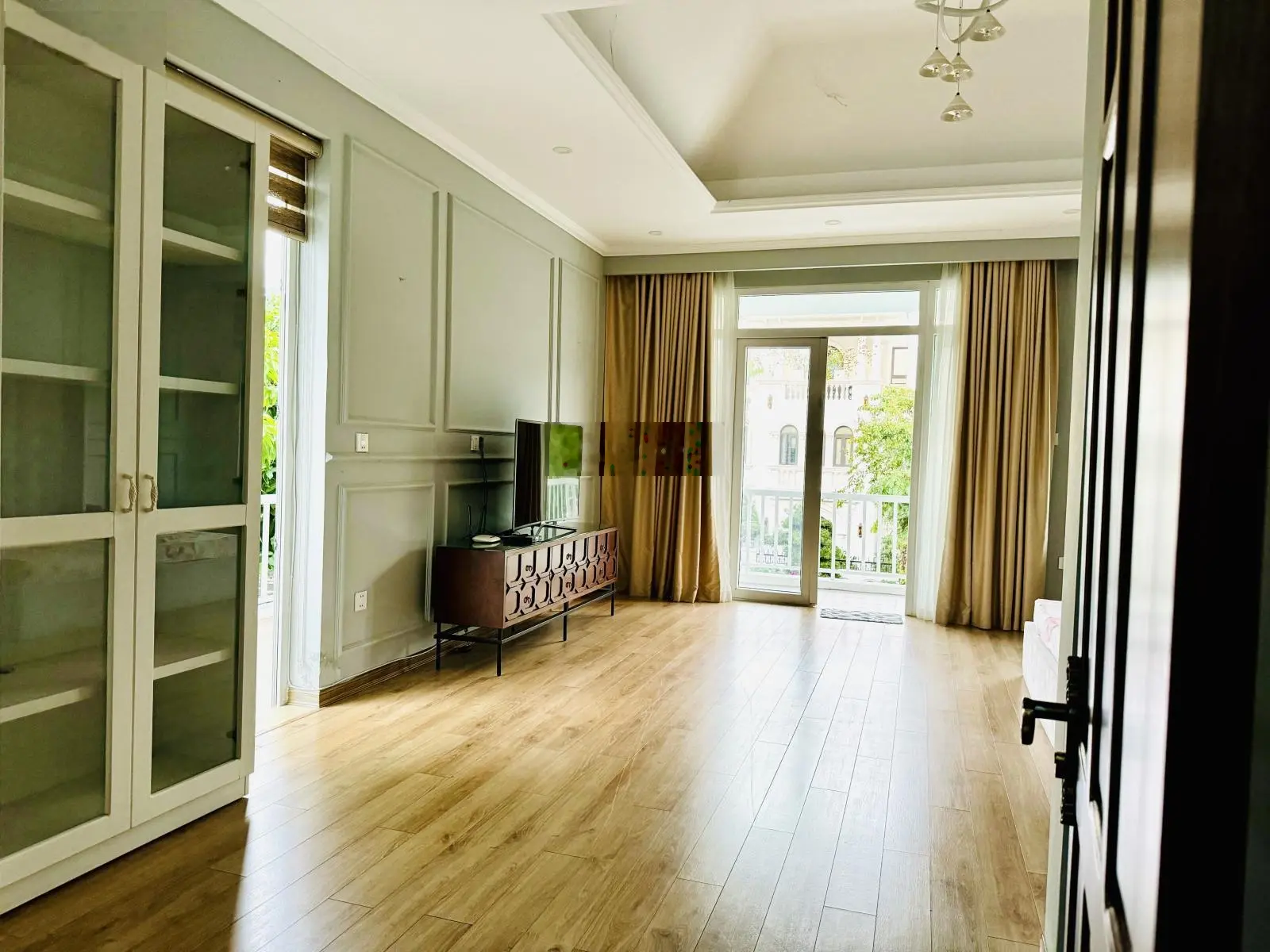Tôi Chính Chủ Bán Biệt Thự siêu đẹp đường Bằng lăng 3 Khu Eurovillage 1 giá thiện chí bán nhanh.