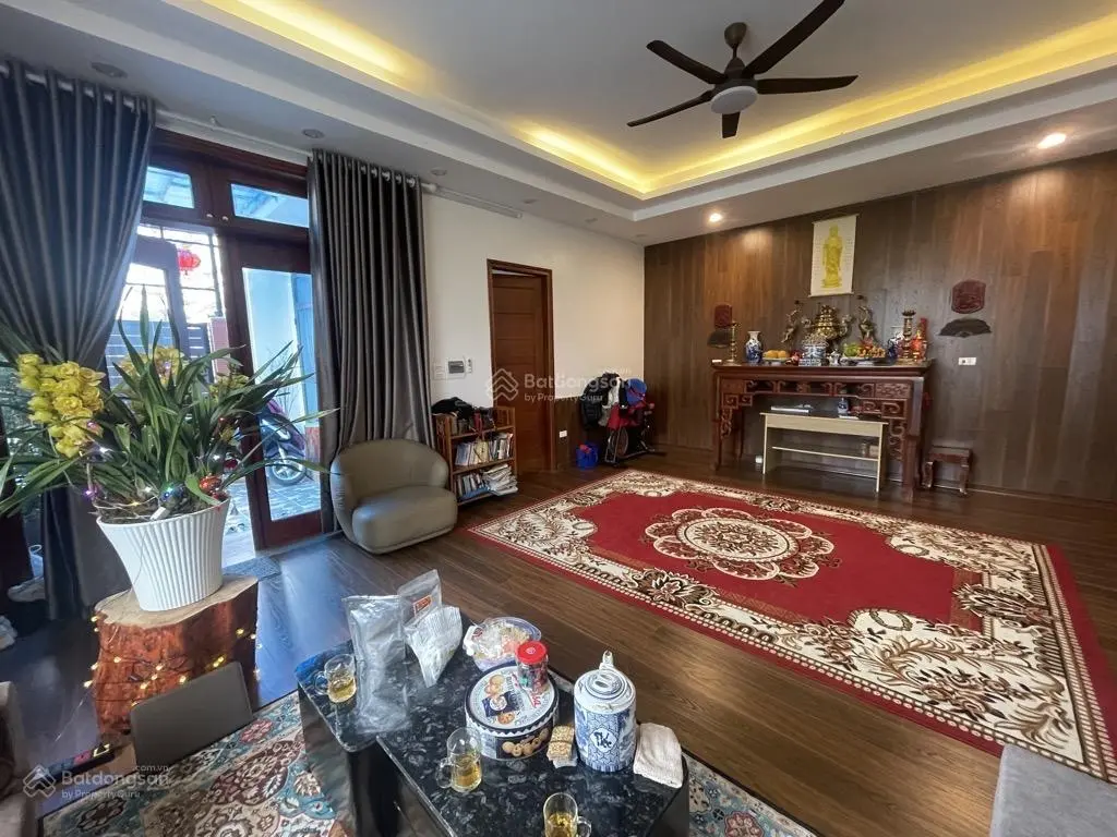 BIỆT THỰ VƯỜN AN YÊN 120m2/ 2 tầng/ 13.6 tỷ - Lưng Tựa Sơn, Mặt SÁT Hồ, Đường 10M,THOÁNG VĨNH VIỄN