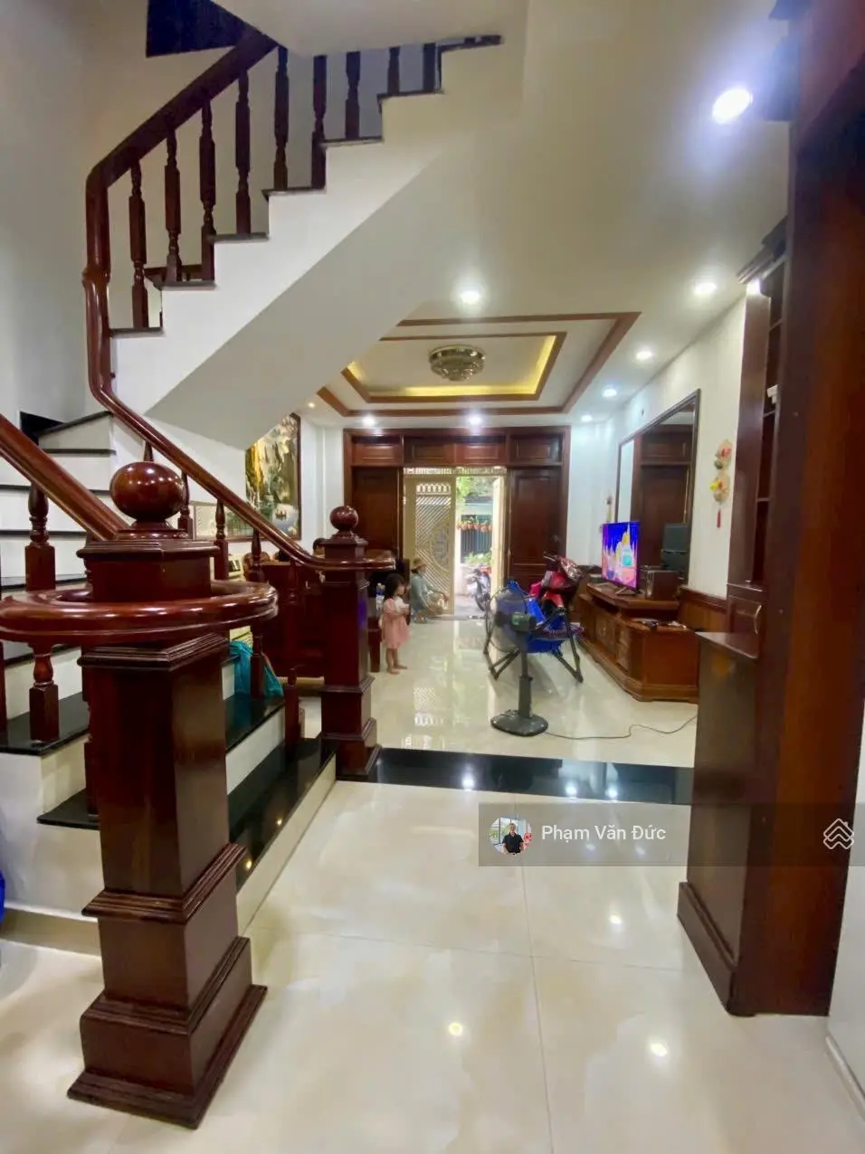 Bán nhà 4 lầu mới hẻm xe hơi. Khách mua ở ngay. Xe hơi đậu cửa ngày đêm. 6.4 tỷ TL Chủ