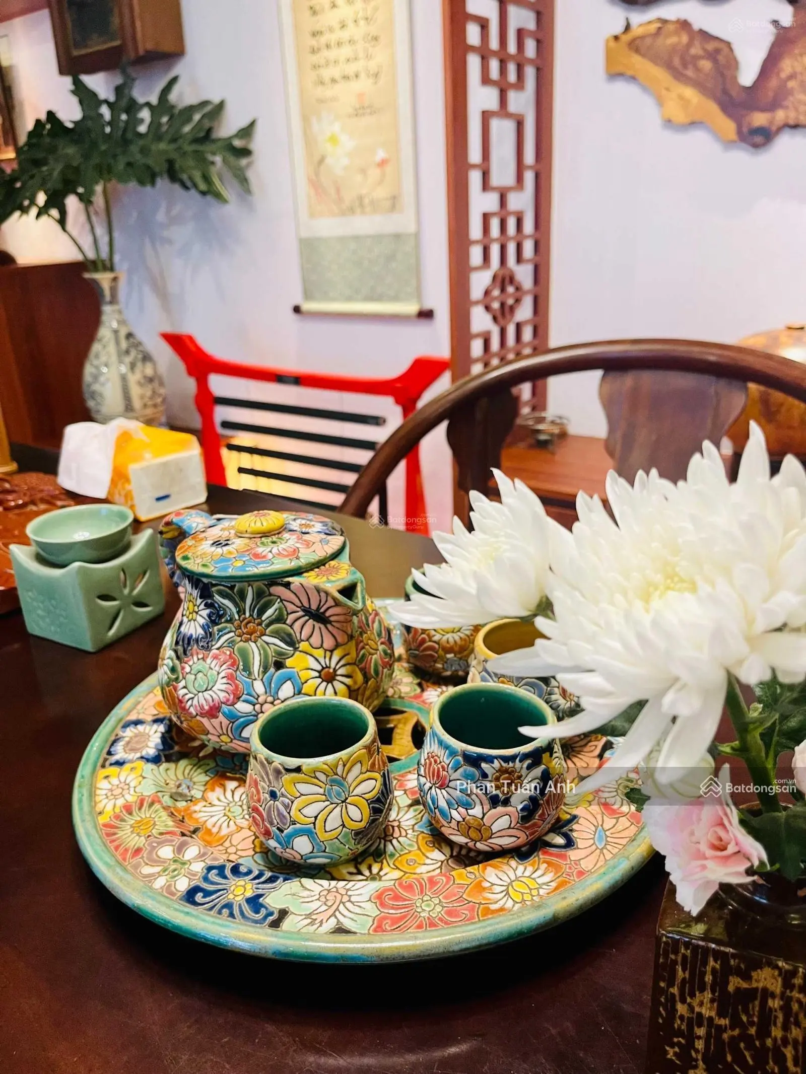 Chính chủ tin tưởng gửi bán căn hoa hậu toà C 141m2 căn số 12 tầng trung tại Golden Palace, Mễ Trì