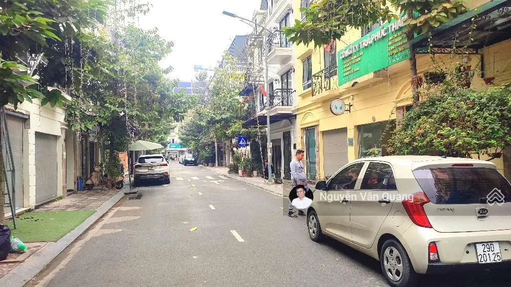 Giảm 1 tỷ bán liền kề La Casta Văn Phú, 73m2, 4 tầng 2 thoáng, mặt tiền 5,4m, giá 17,5 tỷ