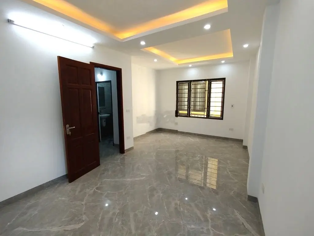 Đồng Mai HĐ 31m2 nhà 4,5T 600m ra cây xăng Đồng Mai giá chỉ 2,65 tỷ