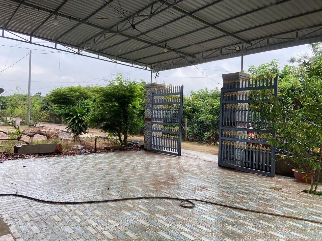 Cần bán gấp nhà và vườn Xuyên Mộc giá rẻ 594m2 có 50m2 thổ cư giá 1,5 tỷ liên hệ 0786 066 ***