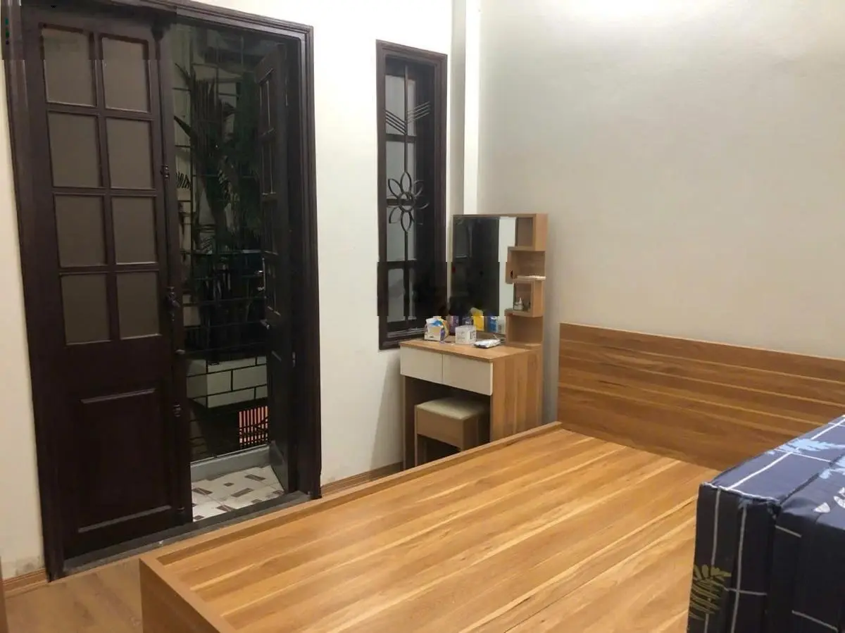 Nhà đẹp giá rẻ 34m2 giá 5ty7 - sổ đỏ - oto 4 chỗ đỗ cửa