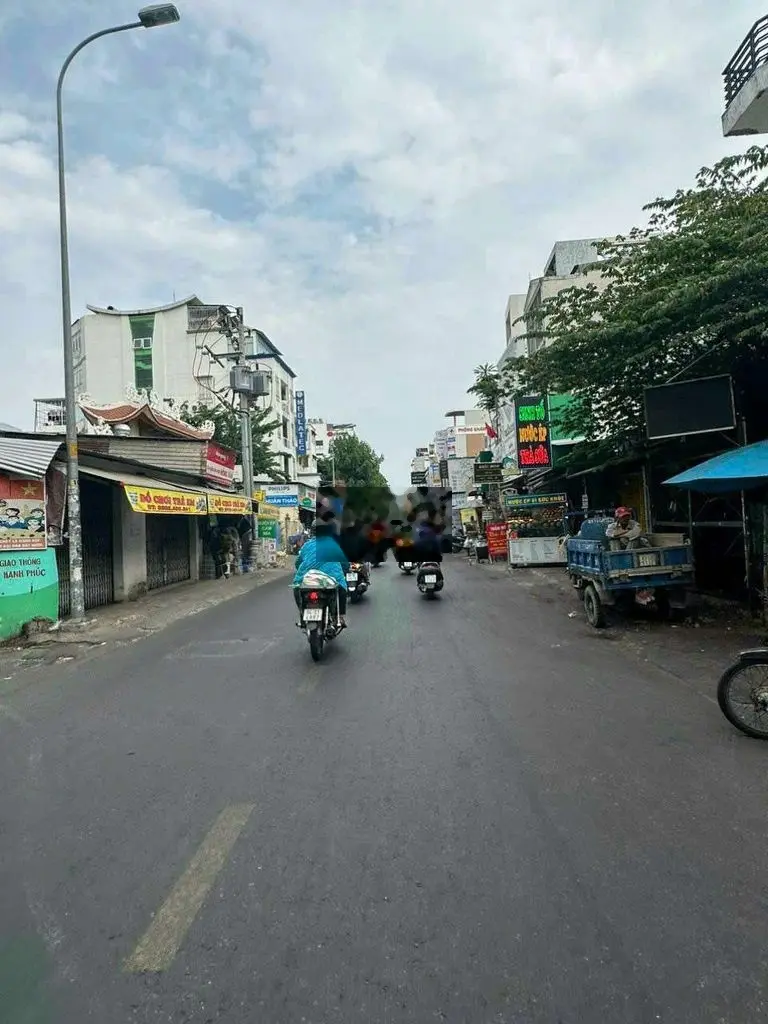 BÁN CĂN NHÀ MẶT TIỀN THÍCH QUẢNG ĐỨC TIỆN Ở KINH DOANH CHO THUÊ 15TR