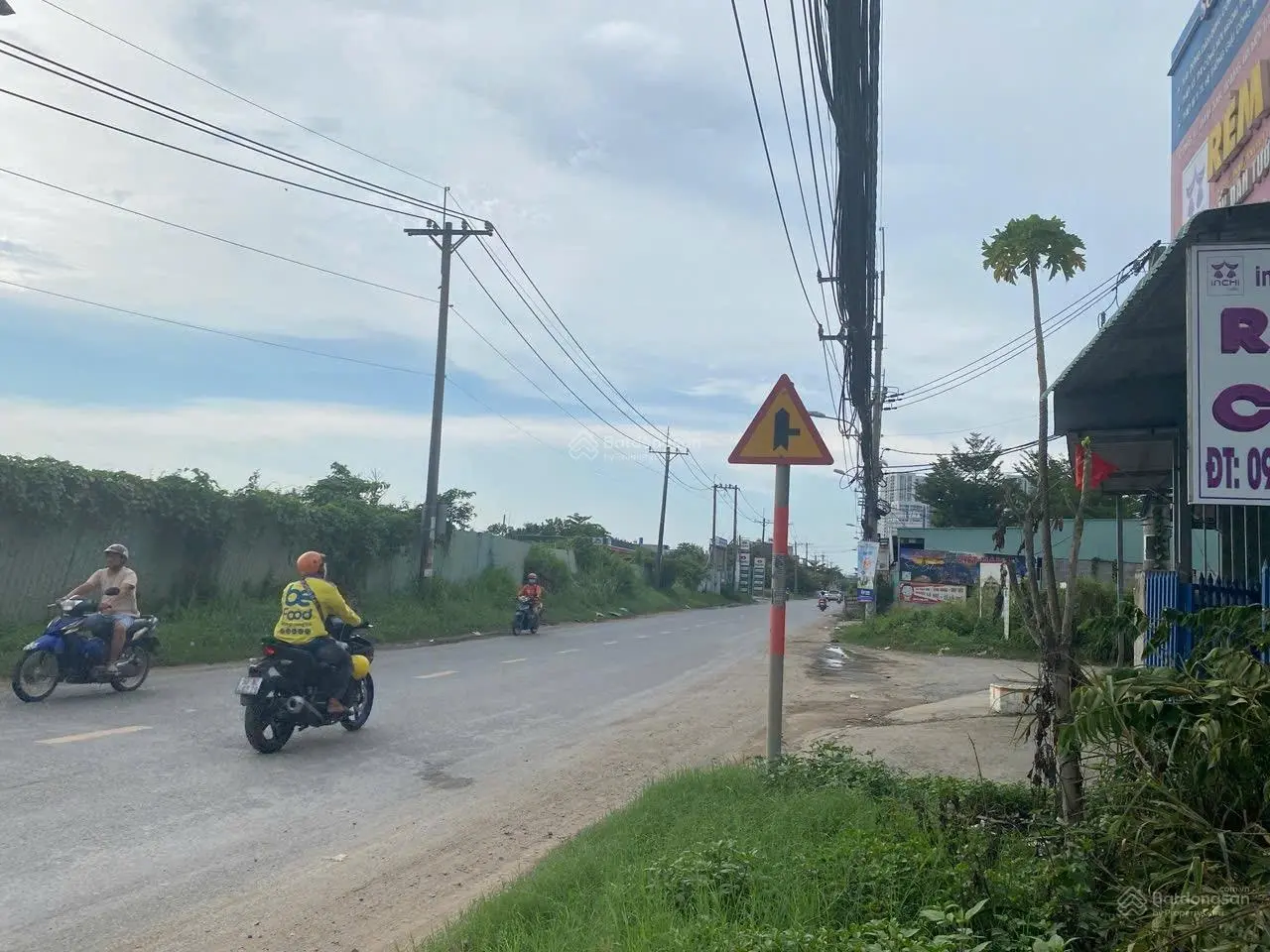 Bán nhà mặt tiền Nguyễn Xiển, phường Long Thạnh Mỹ, Quận 9 DT 5.2 x 27.5 = 145m2 CN