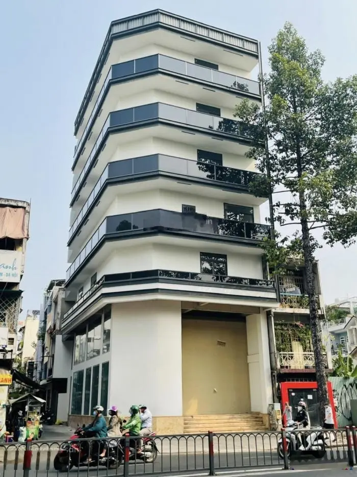 Bán nhà HXH 8m Tô Hiến Thành, P. 14, Q. 10 (DT: 6x15m) nhà 6 lầu, thang máy