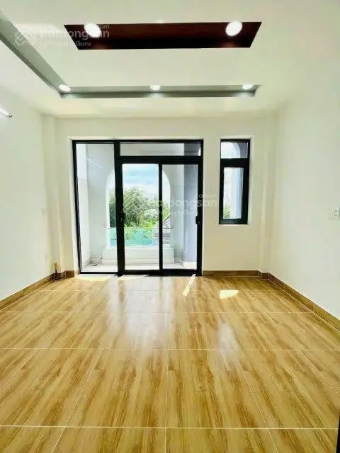 nhà đẹp Nguyễn Duy Trinh, Q.9, 50.2m2 (4.14x11.8), hẻm 9m thông thoáng, SHR, nở hậu, giá: TT.