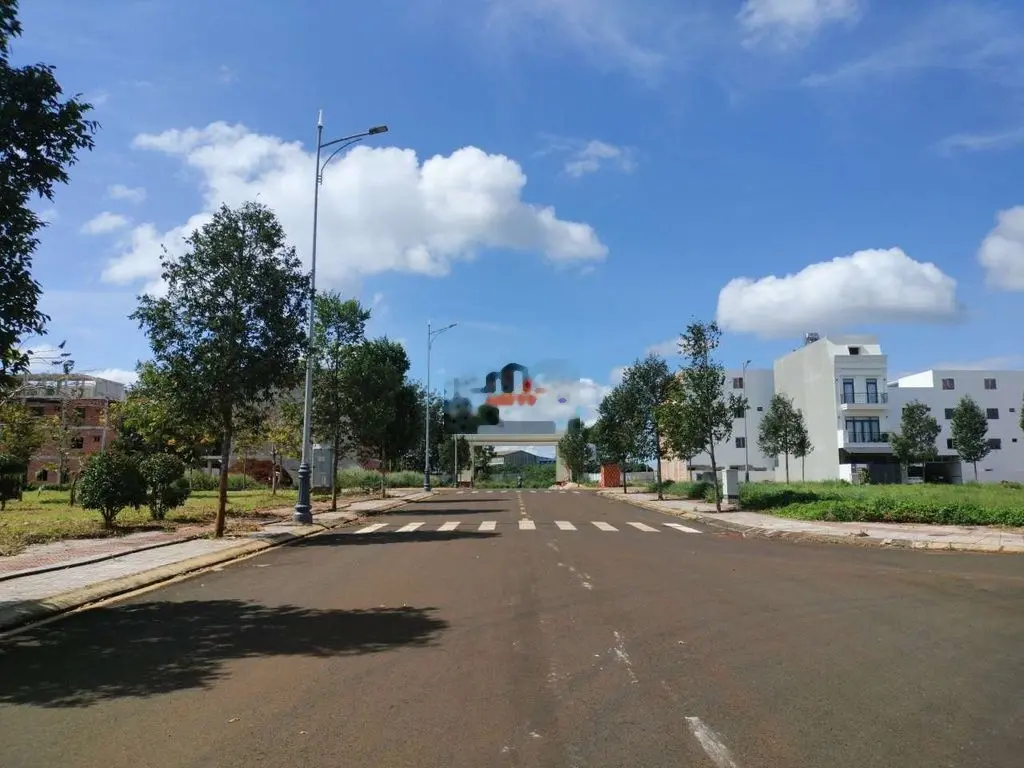 Bán lô đất đẹp KĐT Ân Phú view hoa viên