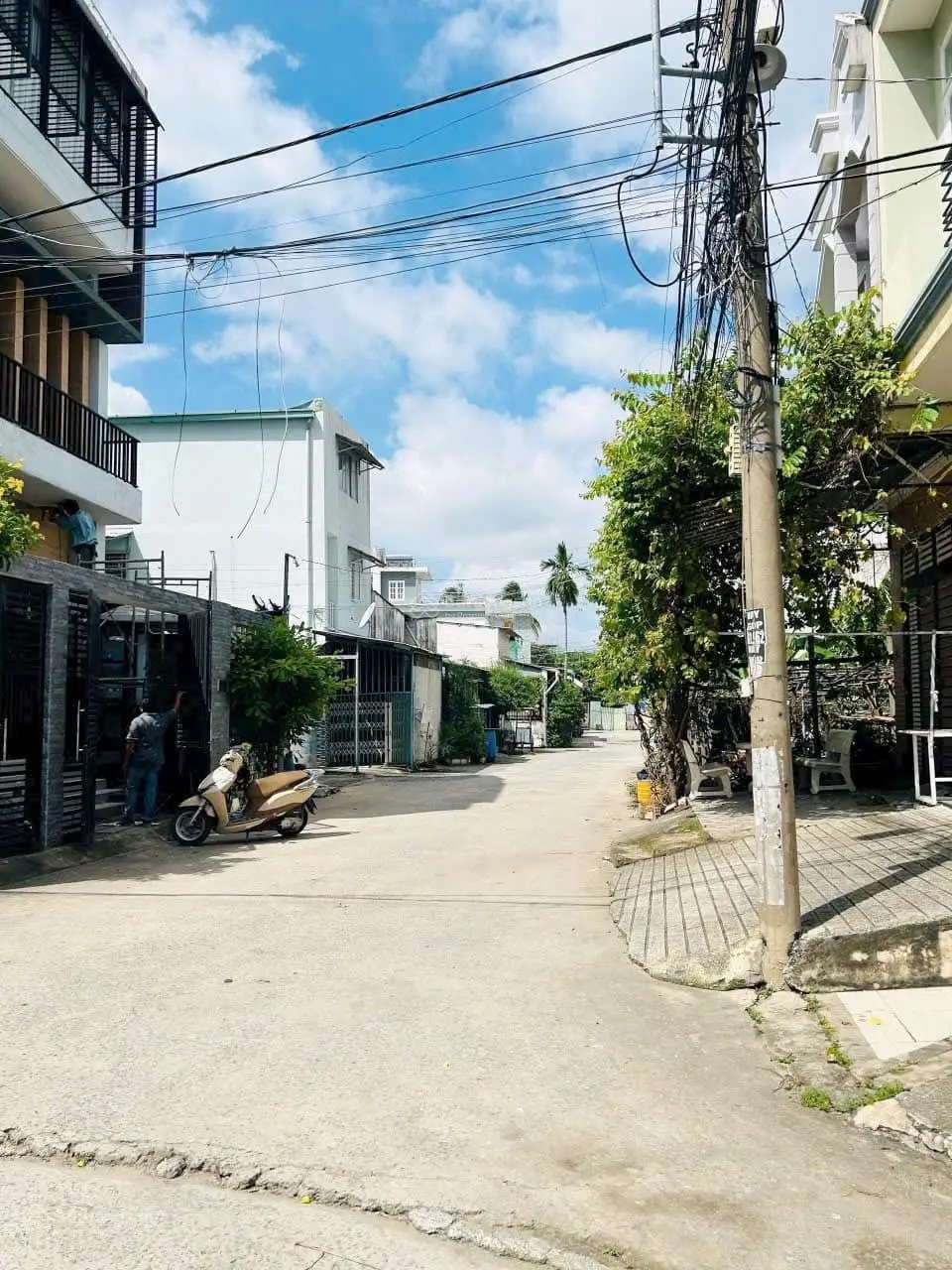 Bán gấp Đất phường Hiệp Bình Chánh, hẻm 4.5m thông, vuông vức, sát Bình Thạnh, dòng tiền 8tr/tháng