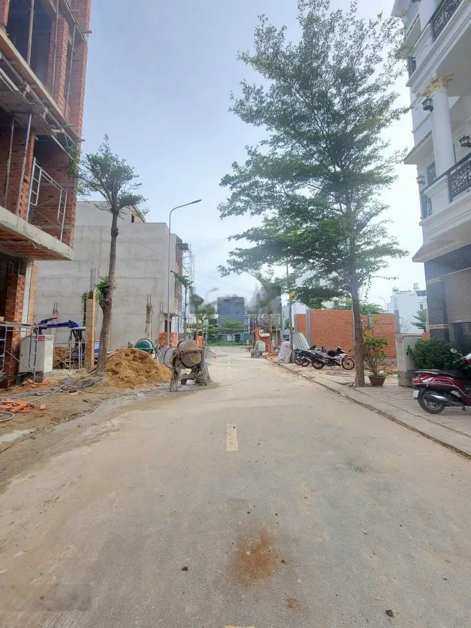 2ty2, đất gần bên chợ đêm Hoà Lân, toạ lạc mặt tiền đường 22/12