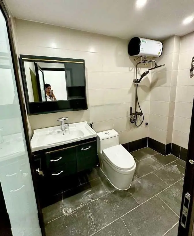 Cực rẻ Phương Mai! 10m ra hồ, ô tô tránh, nhà mới 6 tầng thang máy 44m2 chỉ 8.95 tỷ. LH 0968 224 ***