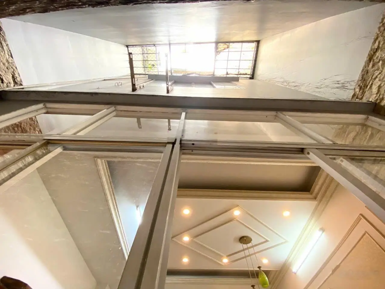 Siêu Phẩm Khu Víp Vườn Hoa P. 2 Phú Nhuận - 4tầng 62m2 (DT 4.2x16m) HXH 7 Chỗ Vào Nhà. 13 tỷ