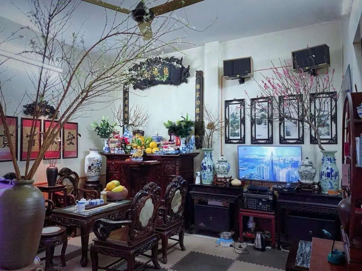 Bán nhà mặt phố Kim Ngưu - Hai Bà Trưng, lô góc thoáng sáng, vỉa hè đá bóng, DT 70m2, giá 20 tỷ