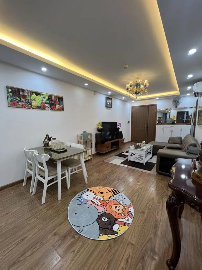 Bán căn hộ diện tích 66m² - 2 Phòng ngủ - Nhà đẹp - Hướng mát