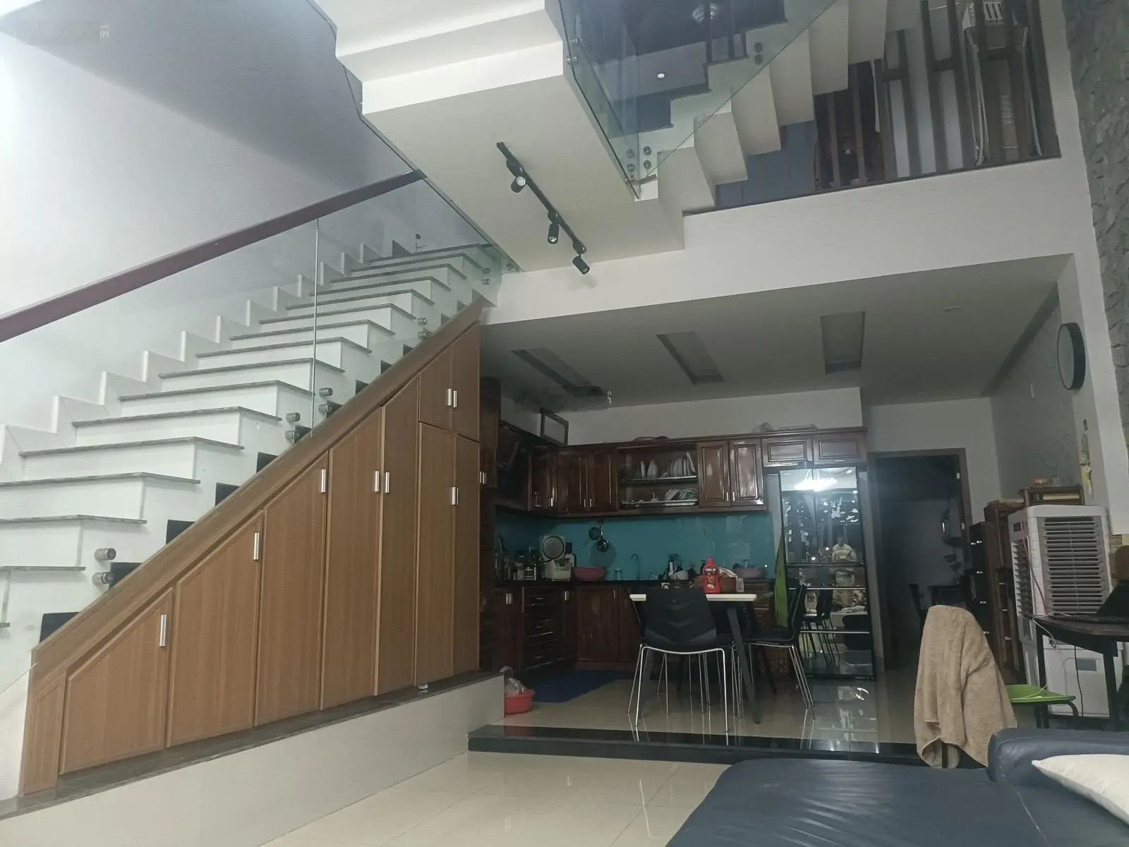 Bán nhà MT Phạm Hữu Kính 3 tầng , khu biệt thự Cosmo , Chương Dương đường 7m5 oto đậu đỗ suốt ngày