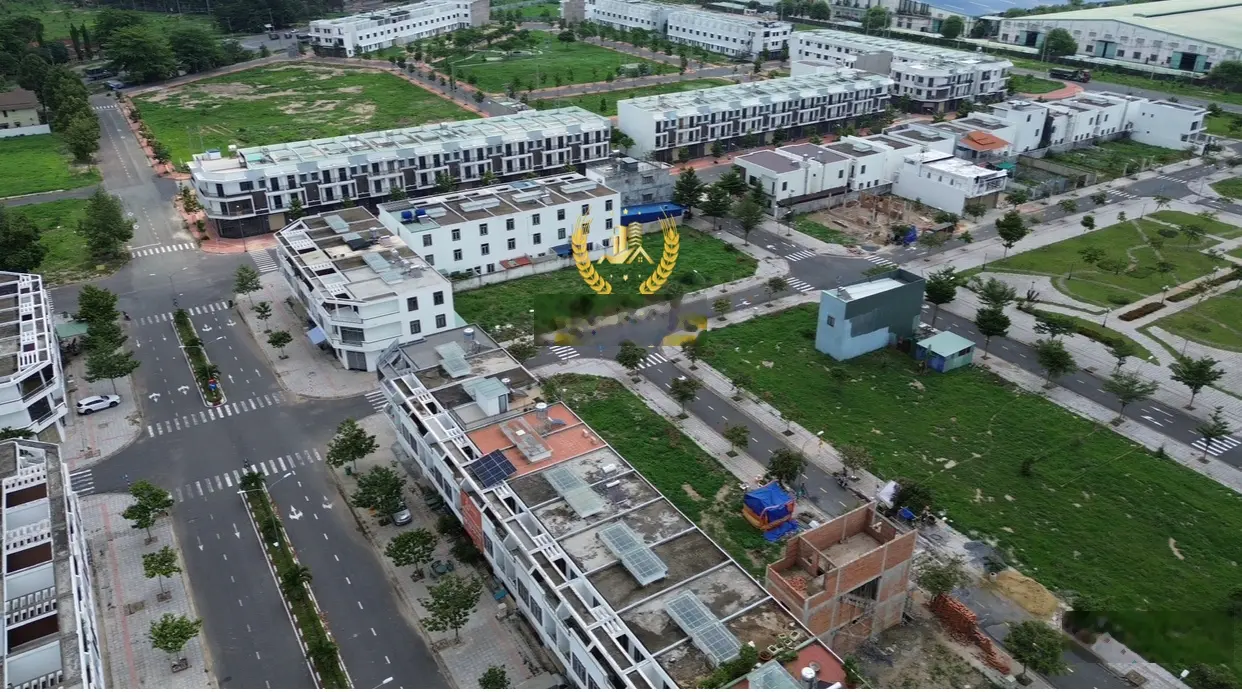 Bán đất đối diện trường học khu đô thị Bàu Xéo giá 1.550 tỷ
