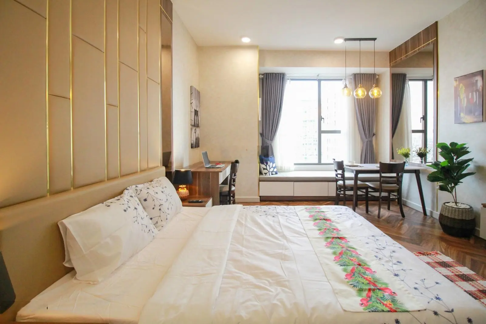 Cực phẩm đầu tư! Officetel Tresor 34m2 lầu cao view sông, hồ bơi chỉ 2,28 tỷ quá rẻ LH 0931 785 ***