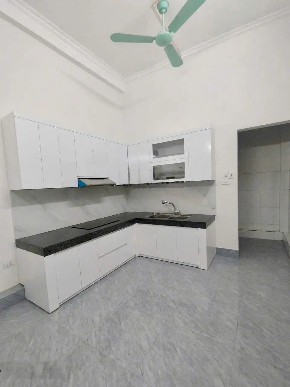 Cực Nét ! Vương Thừa Vũ - Phân lô - Ô tô vào nhà - 48m2 - 5 tầng - 13 tỷ