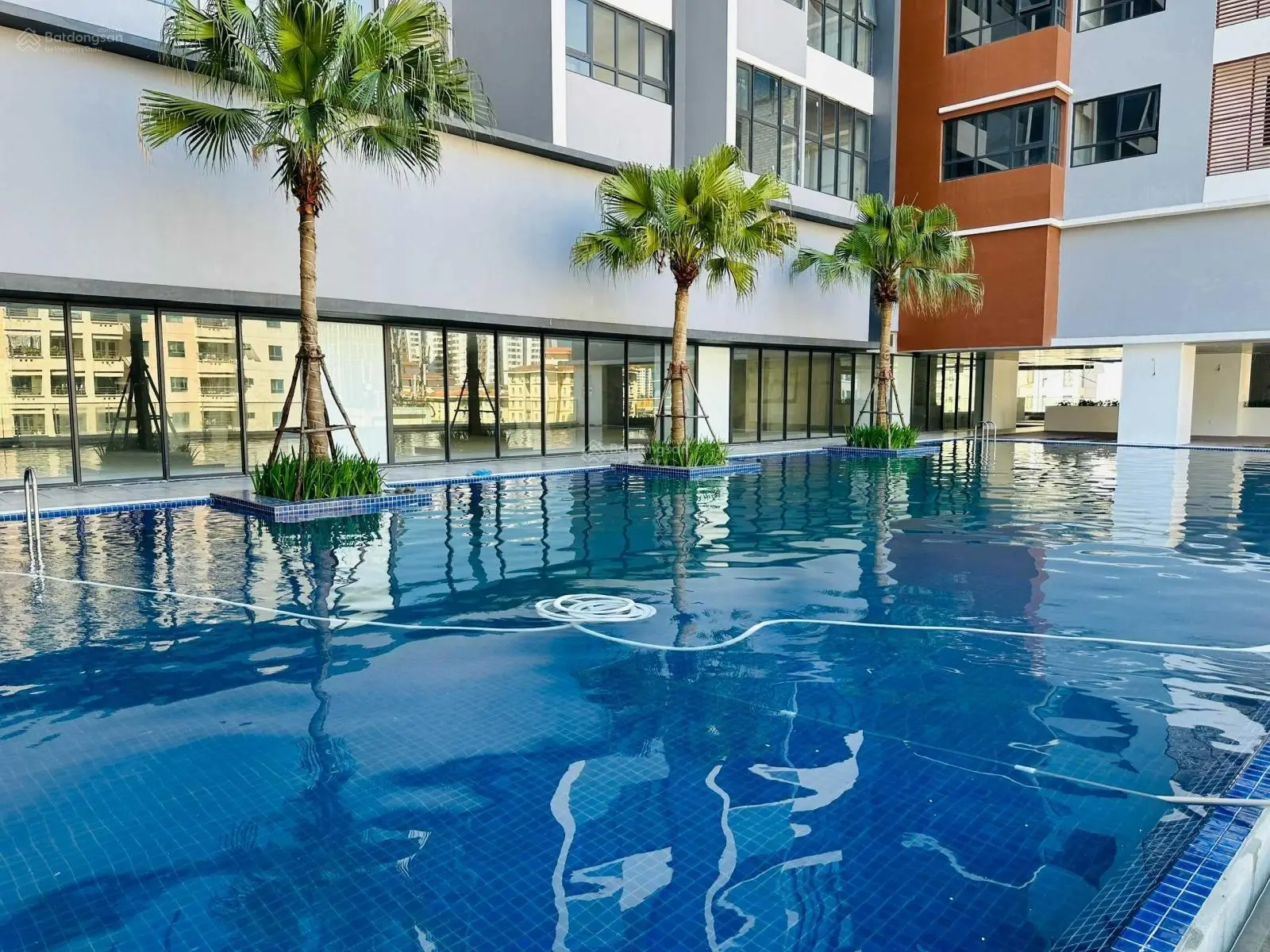 Qũy căn ngoại giao tầng đẹp, giá tốt. Tổng giá trị chiết khấu lên đến 800 triệu. Nhận nhà ở ngay