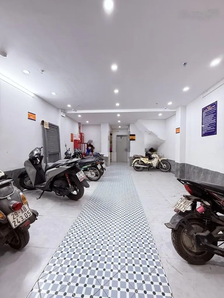 CC bán toà dòng tiền Giải Phóng, 78m2, 6 tầng, thang máy, PCCC, 3 thoáng, 95 triệu/tháng, hơn 18 tỷ