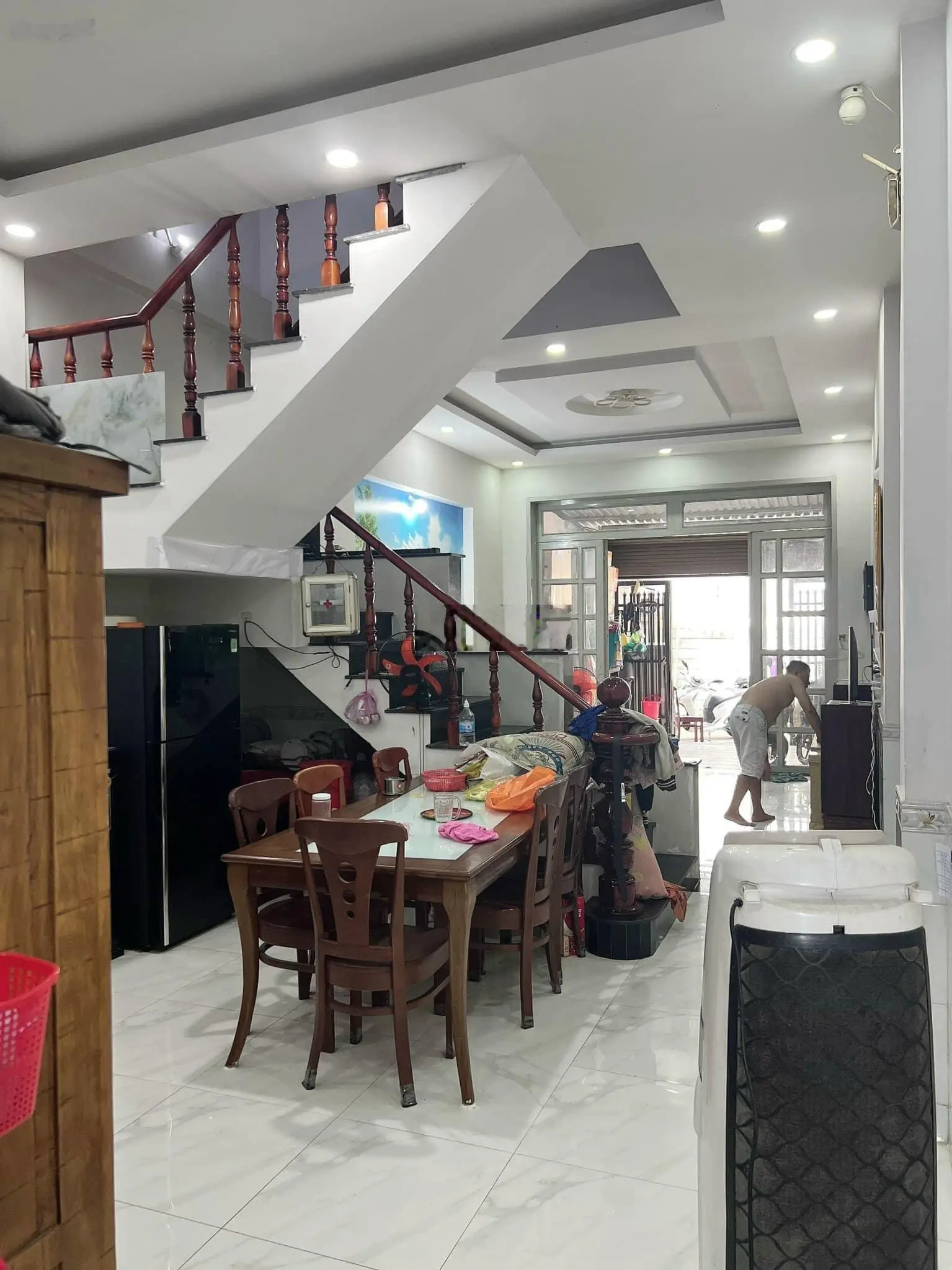 Cần bán nhà sổ riêng sau chợ tân long đường nguyễn thị minh khai vào trung tâm phường tân đông hiêp