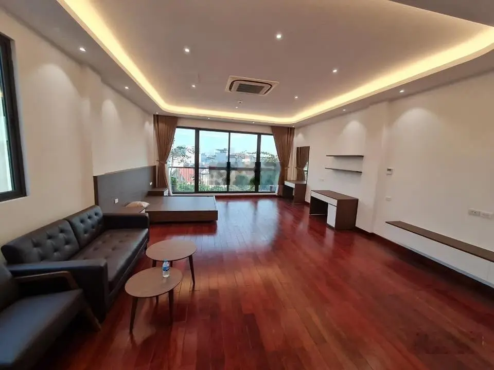 Bán nhà mặt phố 118 tỷ, 216m2, 9PN, 9WC, Thang Máy tại Hoàng Cầu, Đống Đa, Hà Nội, mặt tiền 10,5m,