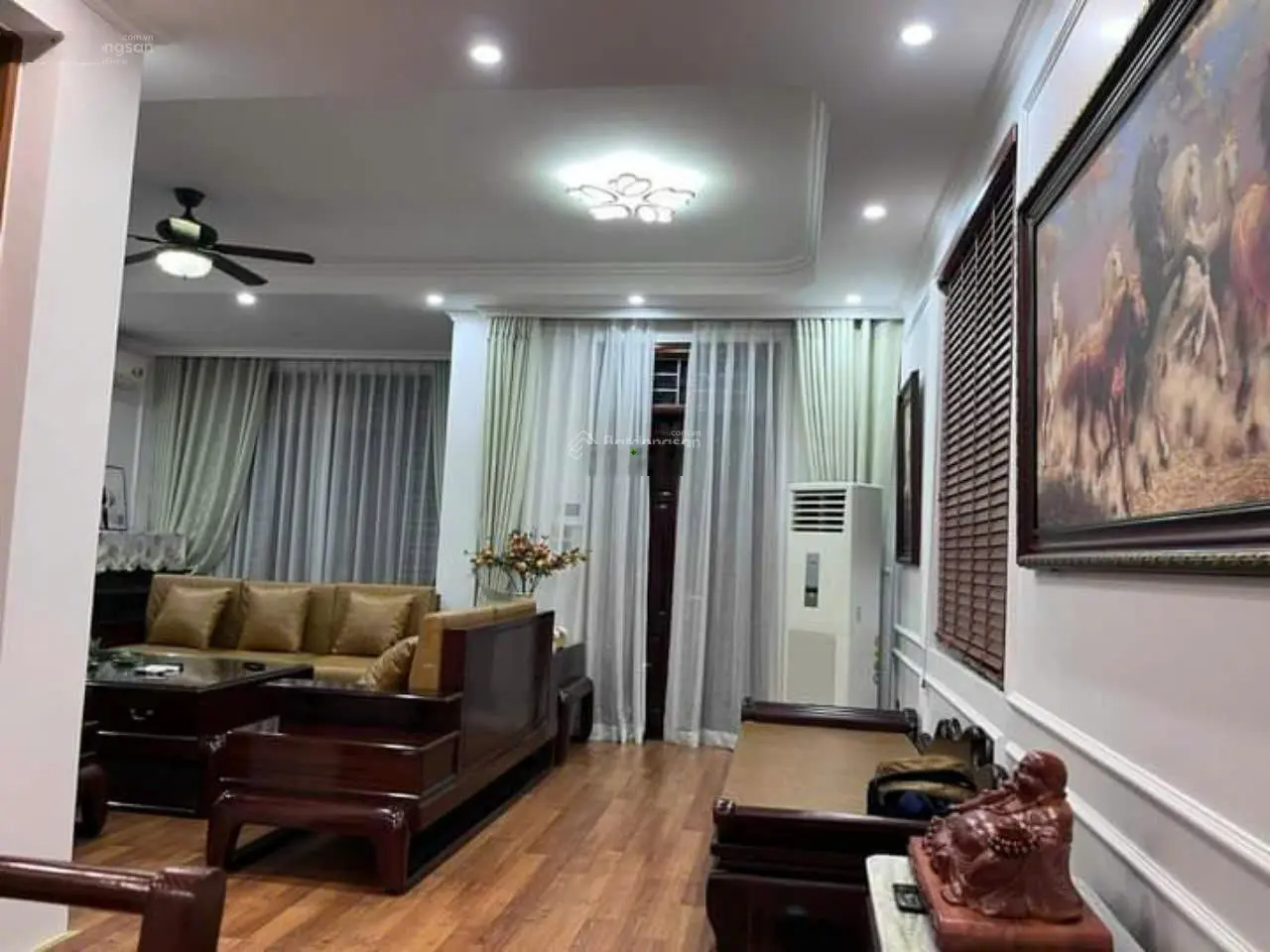 Bán biệt thự khu Vinaconex Trung Văn - Nam Từ Liêm. DT 143m2- 5 Tầng - MT 8.2m - Giá 29 tỷ.