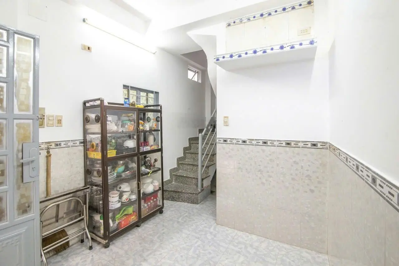 Siêu hiếm nhà trung tâm quận 1 hẻm xe hơi 3 tầng 45m2 giá chỉ 4,2 tỷ ở sướng kinh doanh đỉnh