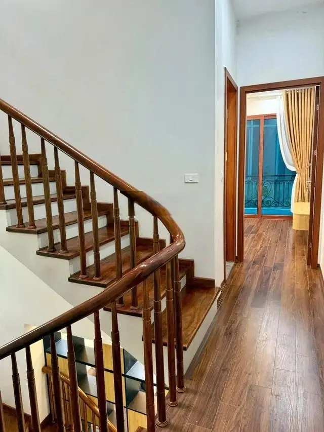 Bán Nhà Nguyễn Ngọc Nại - Thanh Xuân, D.Tích 55m2, 5 Tầng, 6 Ngủ, Sổ A4, Giá Chào 11.6 Tỷ
