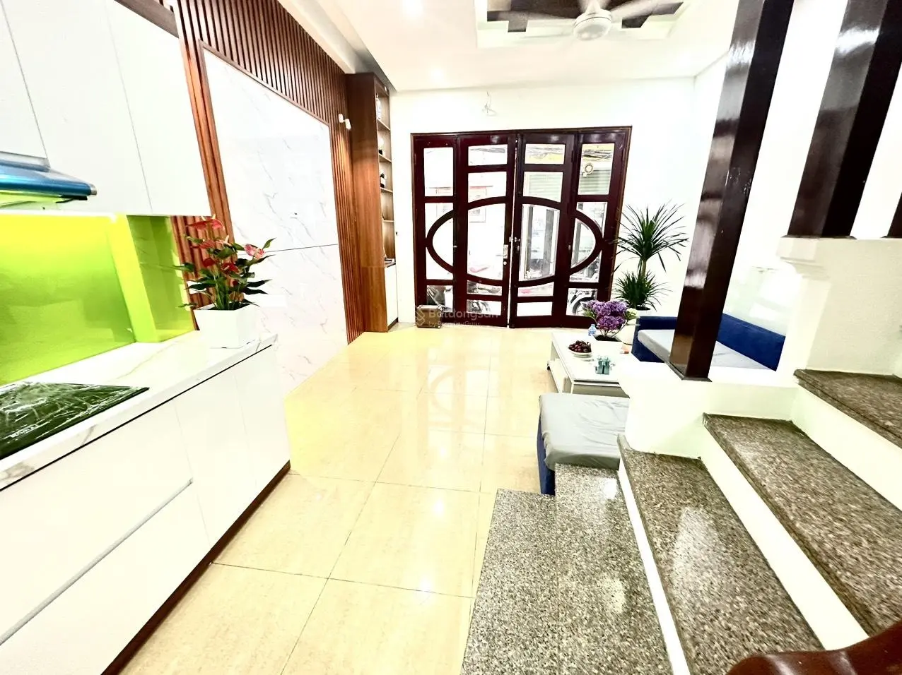 Cần bán gấp nhà đẹp trung tâm Đống Đa - khu vực hiếm nhà bán - full nội thất. Phân lô