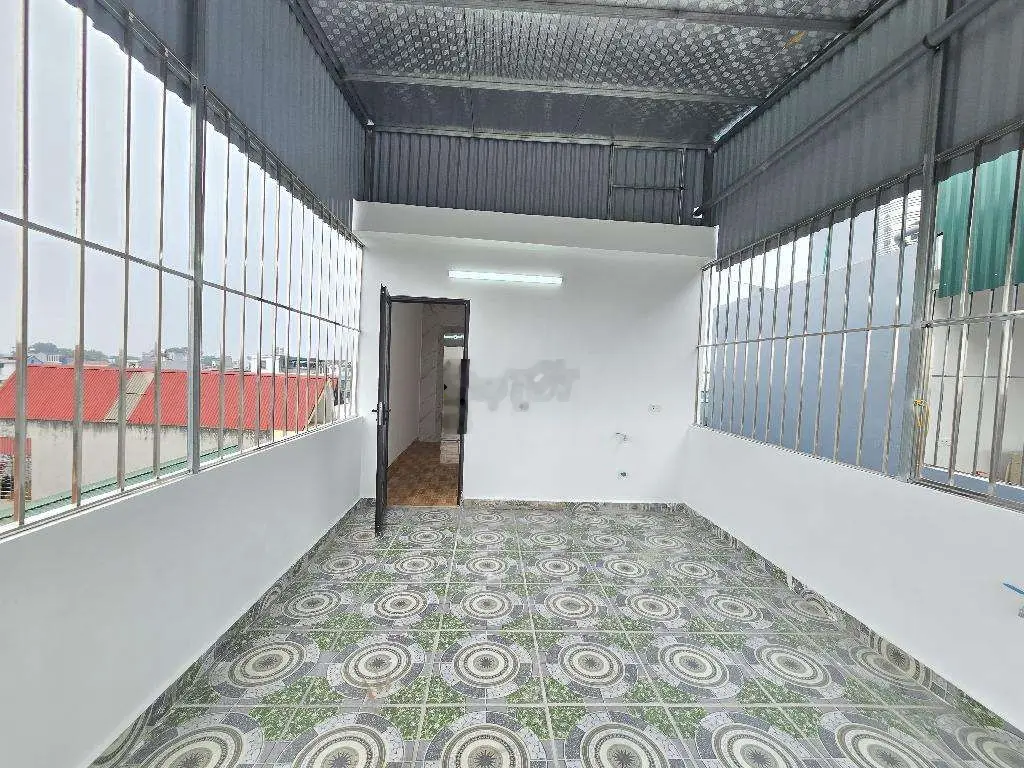 Bán gấp nhà 34m2x 6 tầng thang máy giá 6,7 tỷ tại Đường Thạch Bàn