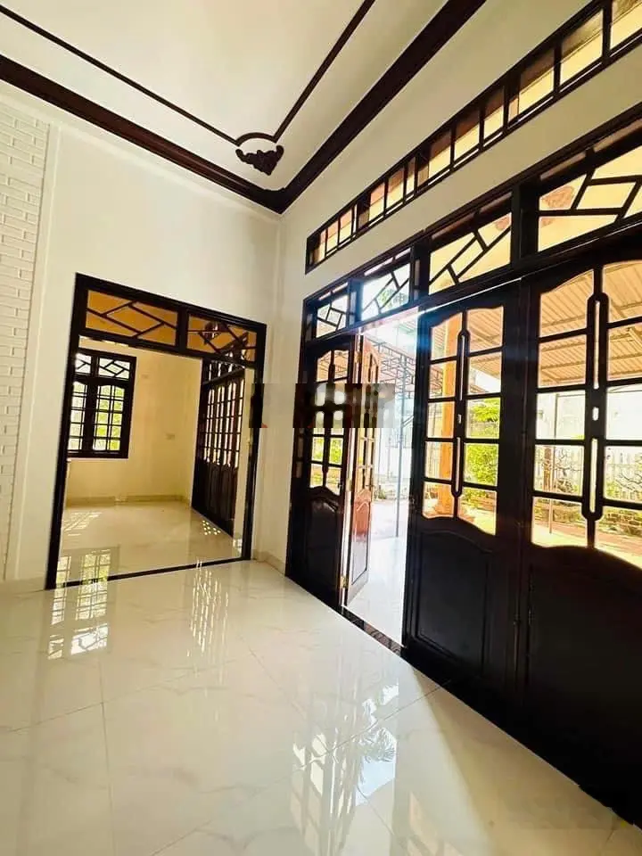 Bán nhà vườn đường Hoàng Văn Thụ phường Quảng Phú trung tâm thành phố Quảng Ngãi
