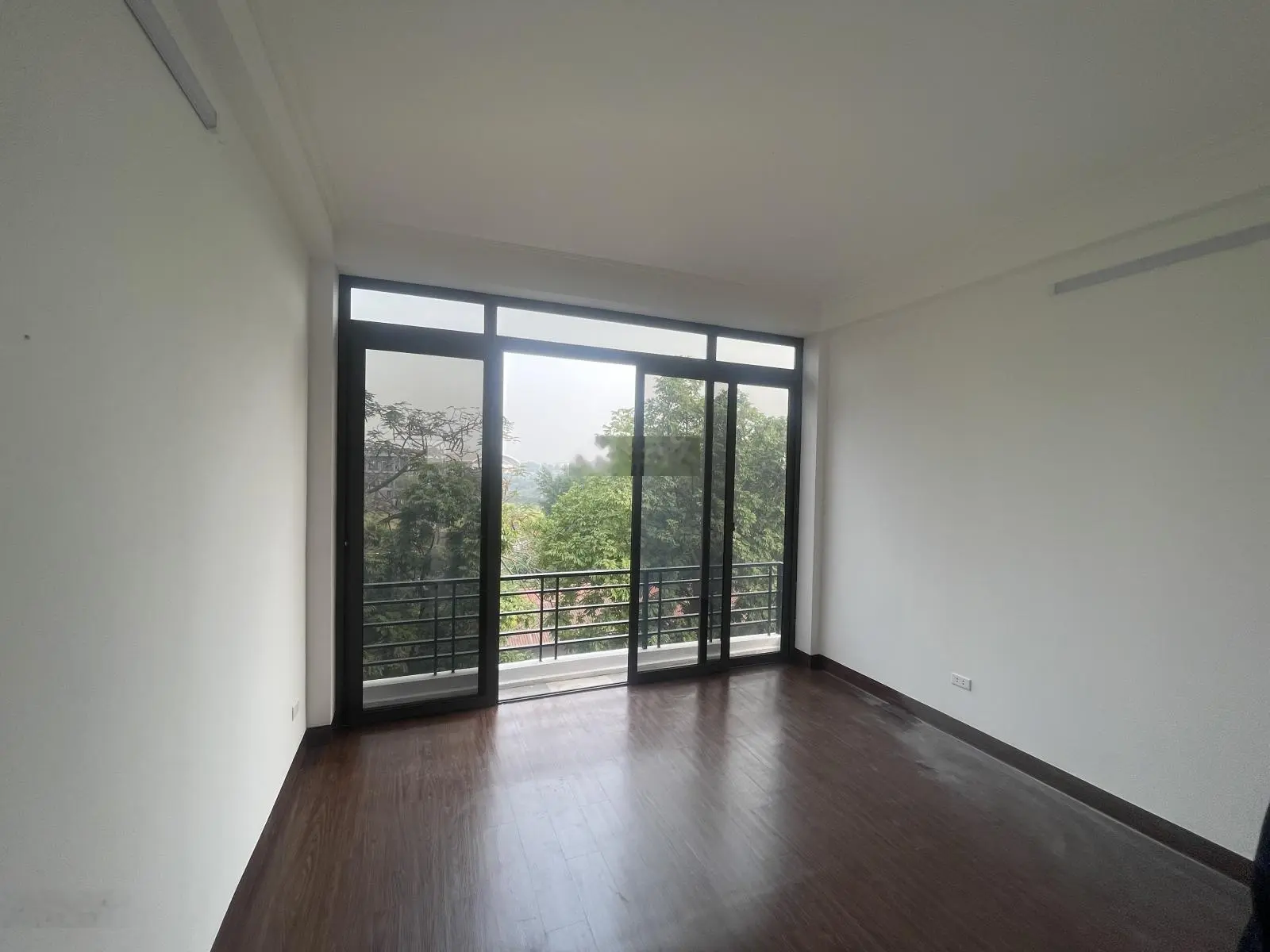 Hàng hiếm cần bán nhà mặt phố An Lạc 48m2, MT 4m xây 4 tầng đường 2 ô tô tránh nhau, kinh doanh tốt